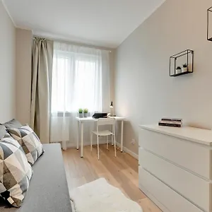 https://apt-pokoje-zabianka-subislawa-21a.sopothotels.com